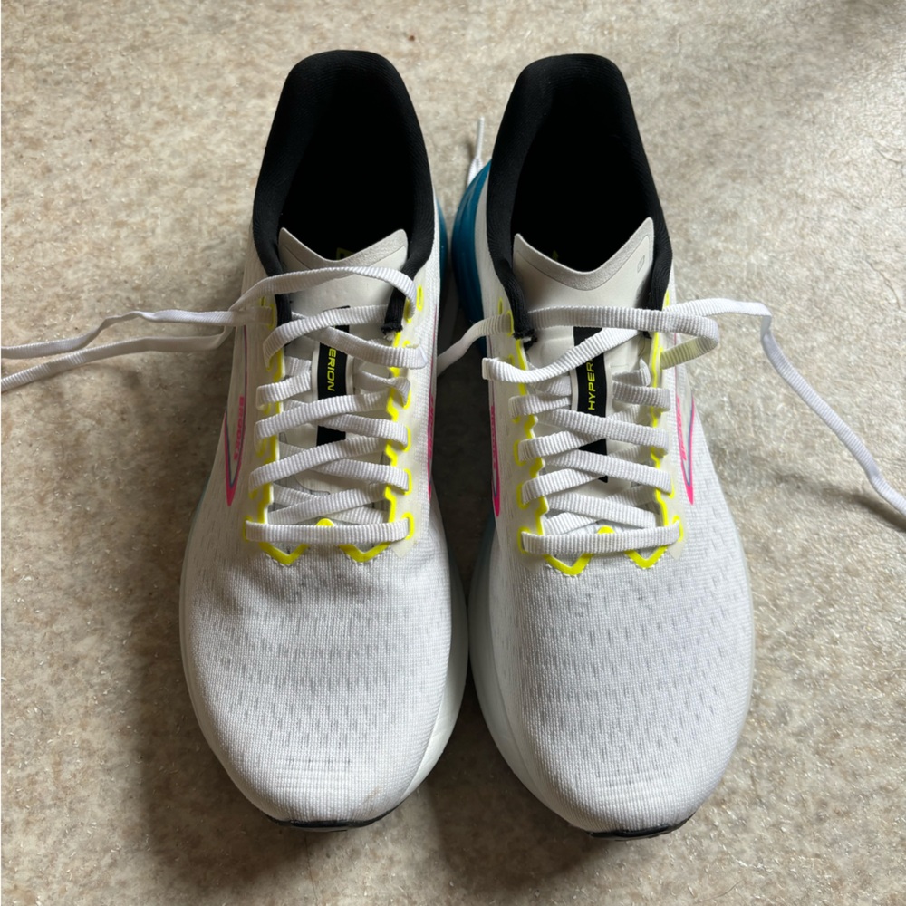 Brooks Hyperion running shoe